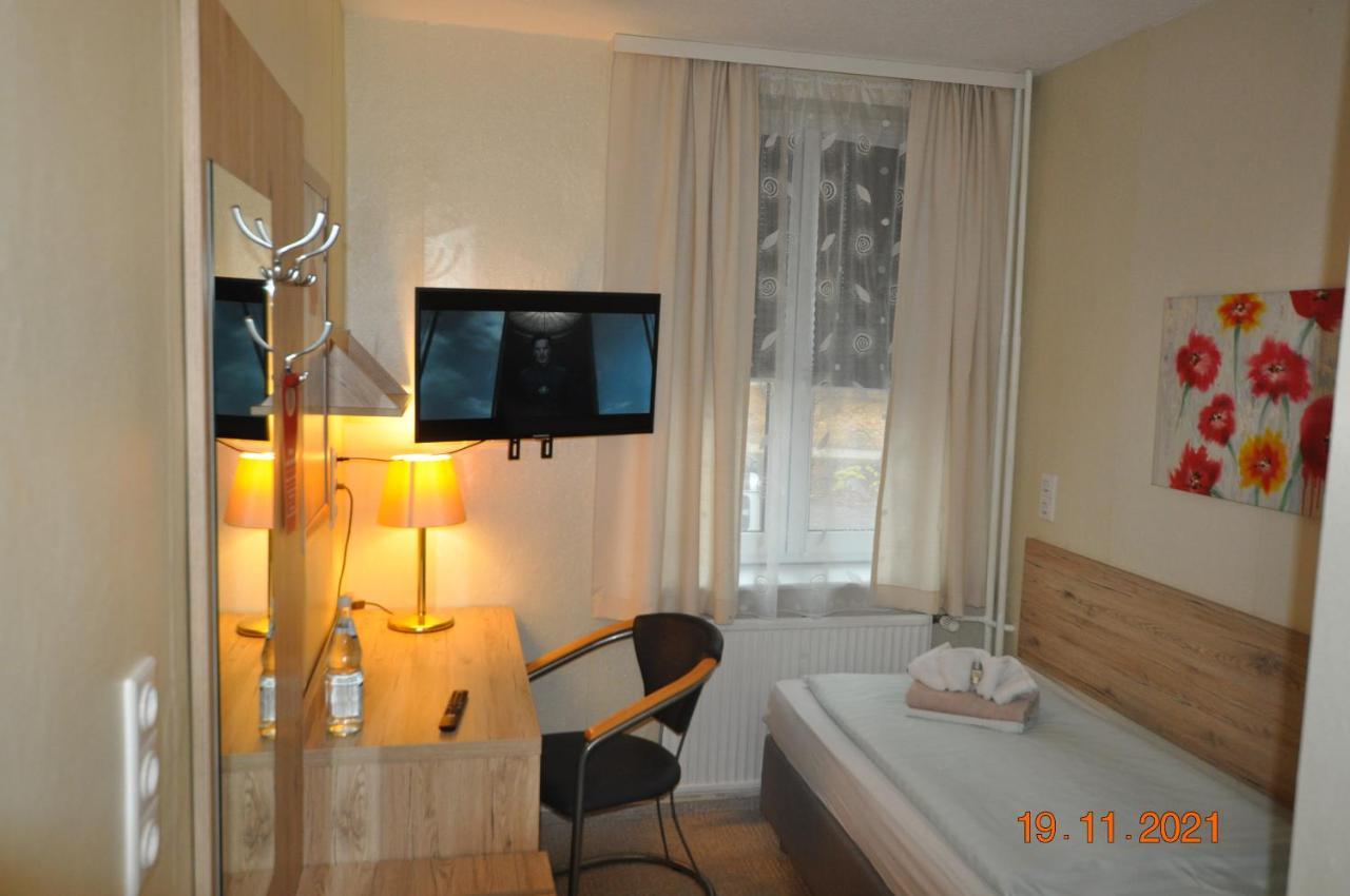 Parkhotel ชเวดท์ ภายนอก รูปภาพ